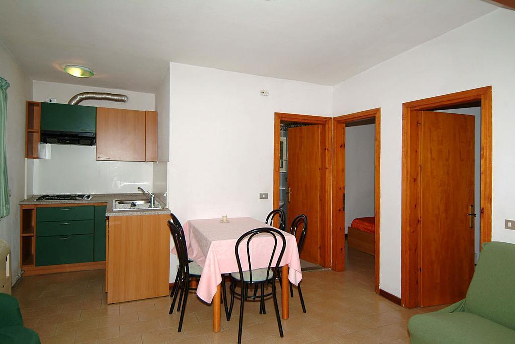 Camping Hotel Au Lac De Como ソーリコ エクステリア 写真