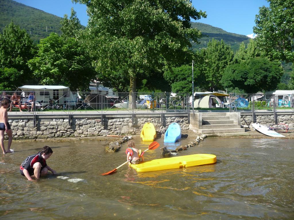 Camping Hotel Au Lac De Como ソーリコ エクステリア 写真
