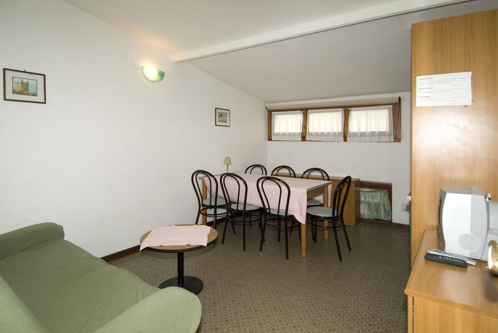 Camping Hotel Au Lac De Como ソーリコ エクステリア 写真