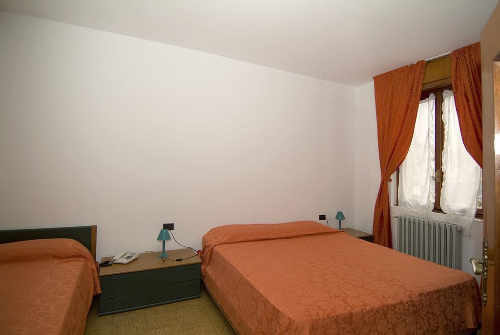 Camping Hotel Au Lac De Como ソーリコ エクステリア 写真