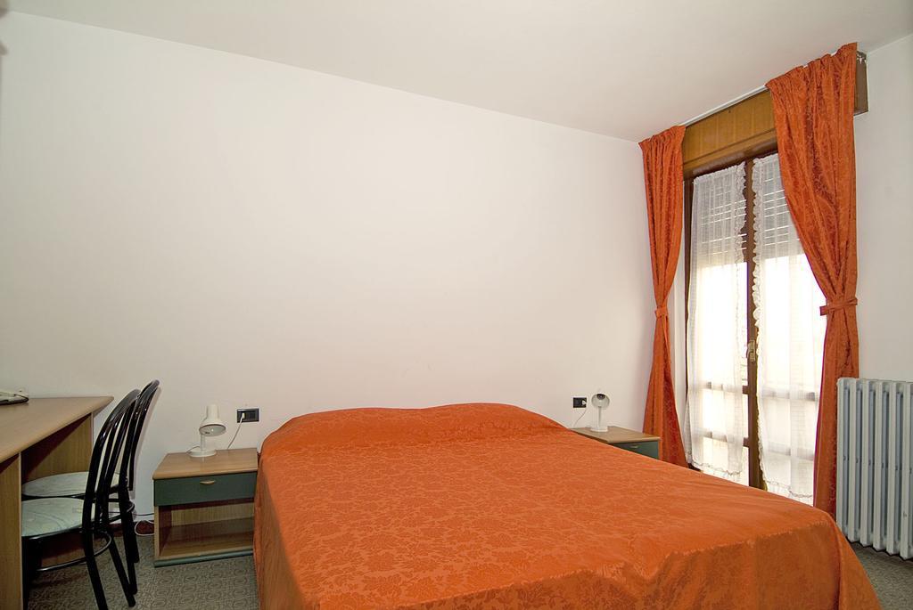 Camping Hotel Au Lac De Como ソーリコ エクステリア 写真