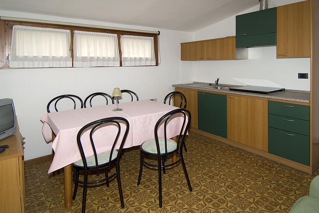 Camping Hotel Au Lac De Como ソーリコ エクステリア 写真