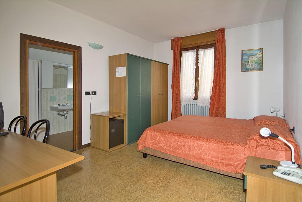 Camping Hotel Au Lac De Como ソーリコ エクステリア 写真
