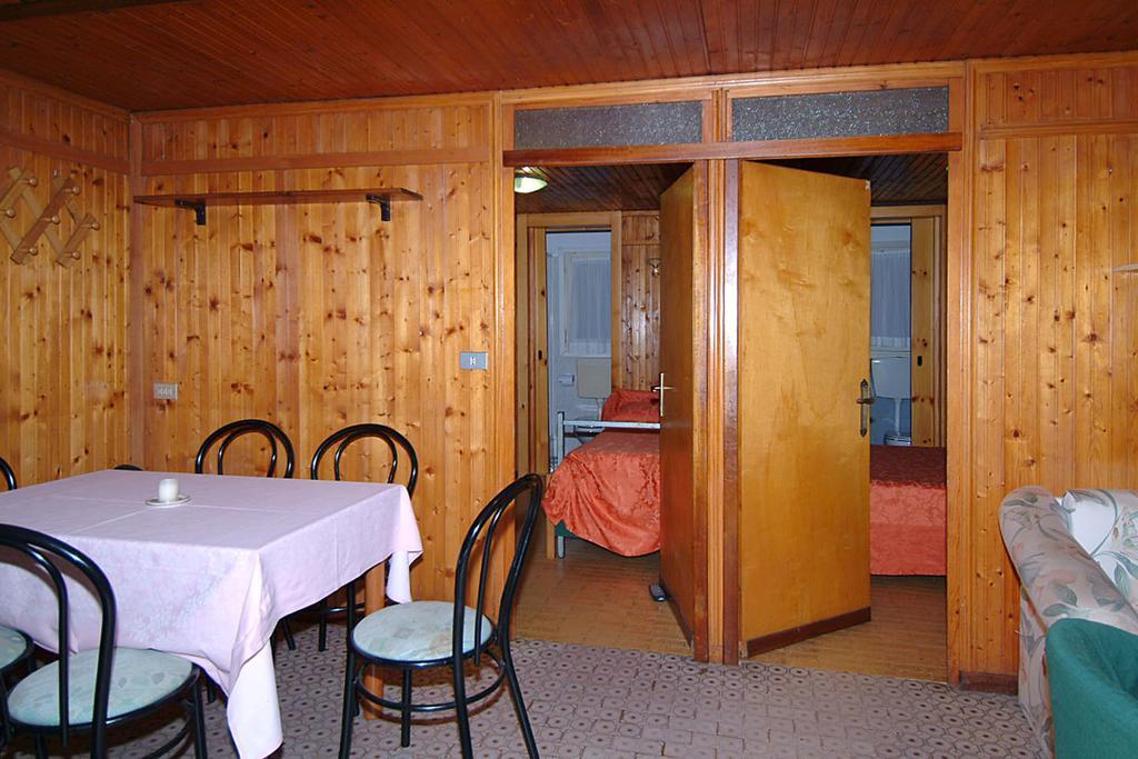 Camping Hotel Au Lac De Como ソーリコ エクステリア 写真