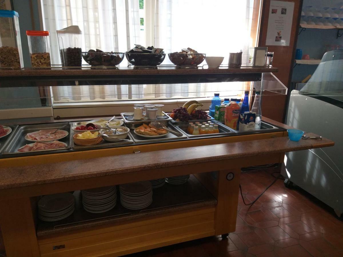 Camping Hotel Au Lac De Como ソーリコ エクステリア 写真